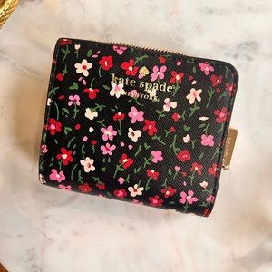 Kate Spade Winter Floral Wallet